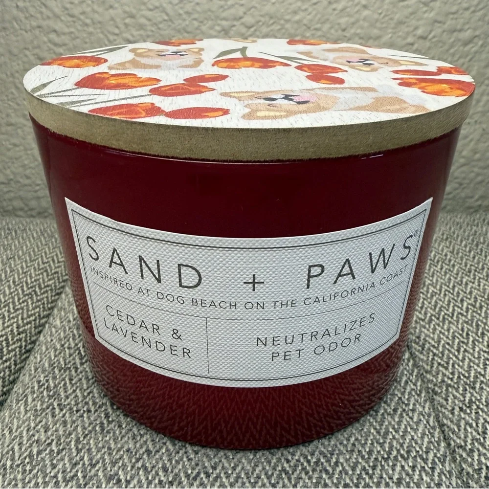 Sand + Paws Odor Neutralizing Scented Candle- Cedar and Lavender, 12oz, 2 Wick - Picture 2 of 11